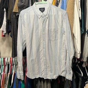 American Eagle Button Down Shirt - Mens Large